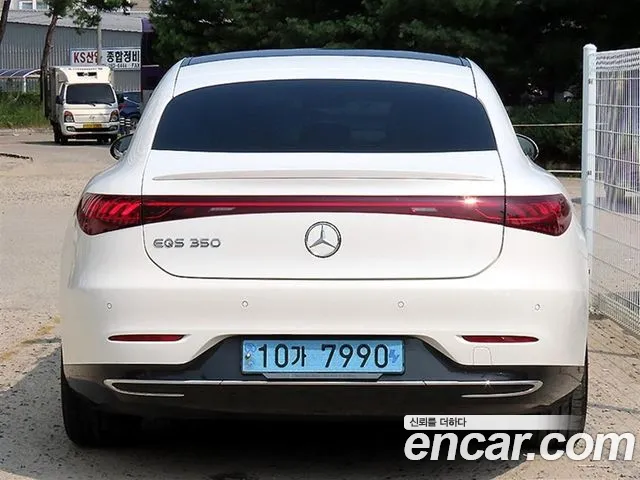 Mercedes-Benz EQS — Фото автомобиля 4