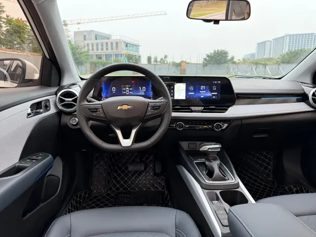Chevrolet Monza — Фото автомобиля 8