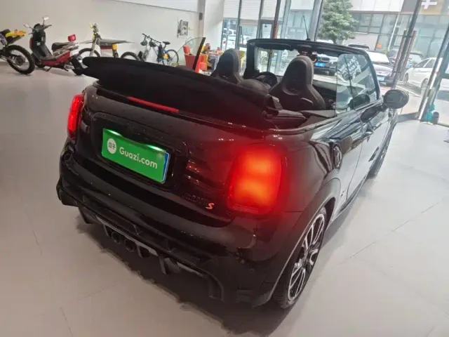 MINI Hatch — Фото автомобиля 6