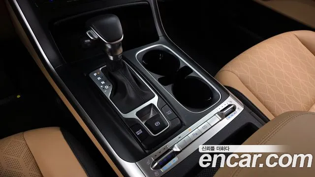 Kia Canival Carnival 4 поколение Бензин 9 мест Prestige — Фото автомобиля 9