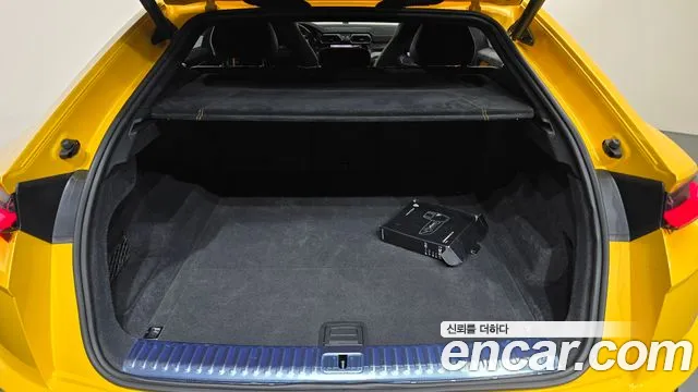 Lamborghini Urus — Фото автомобиля 20