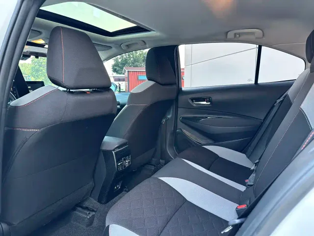Toyota Corolla — Фото автомобиля 11