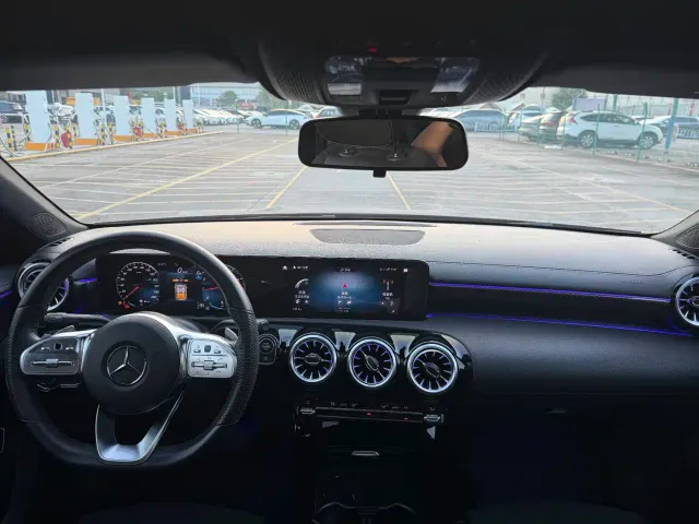 Mercedes-Benz A-Class — Фото автомобиля 9