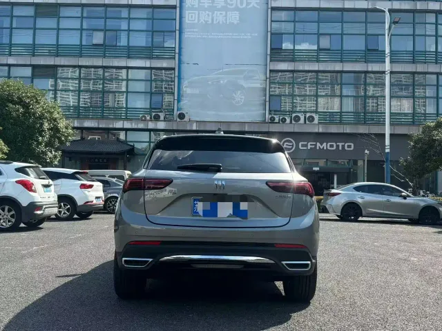 Buick Envision S — Фото автомобиля 8