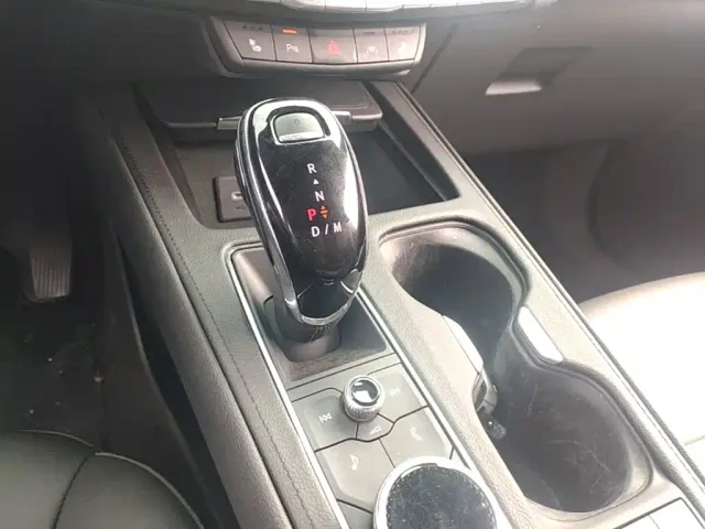 Cadillac XT4 — Фото автомобиля 13