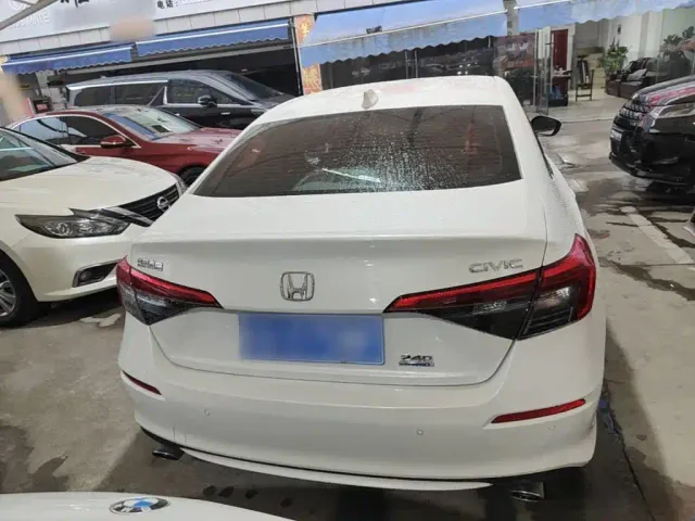 Honda Civic — Фото автомобиля 5