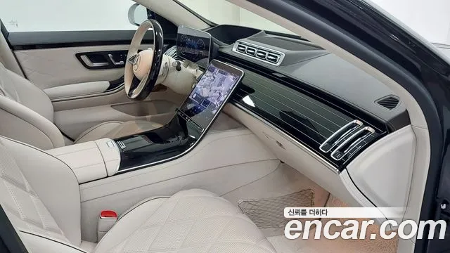 Mercedes-Benz S-Class — Фото автомобиля 13