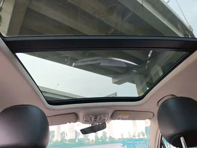 Roewe RX5 Max — Фото автомобиля 17