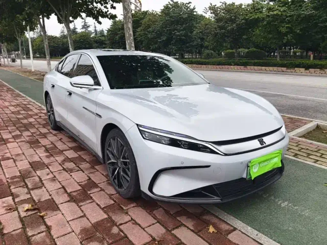BYD Han — Фото автомобиля 3