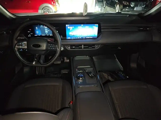 Ford Mondeo — Фото автомобиля 9