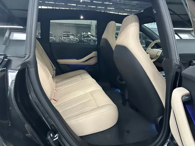Nio ET5 Touring — Фото автомобиля 10