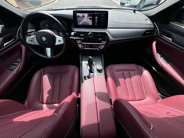 BMW 5 Series — Фото автомобиля 9