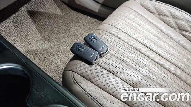 Kia K8 K8 Hybrid — Фото автомобиля 22