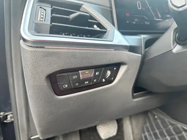 BMW 3 Series — Фото автомобиля 12