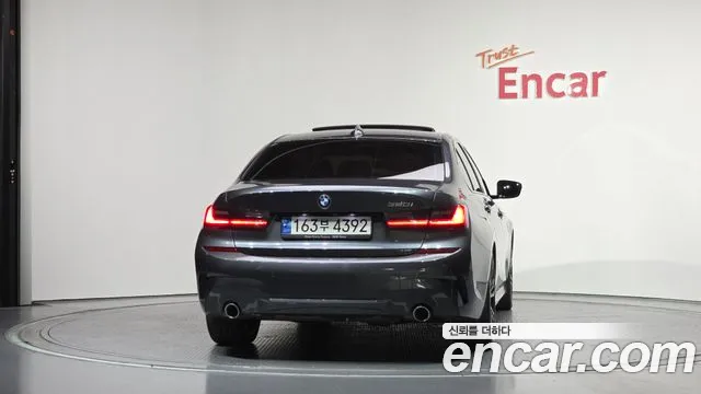 BMW 3-Series 3 серия (G20) 320i M Sport — Фото автомобиля 3