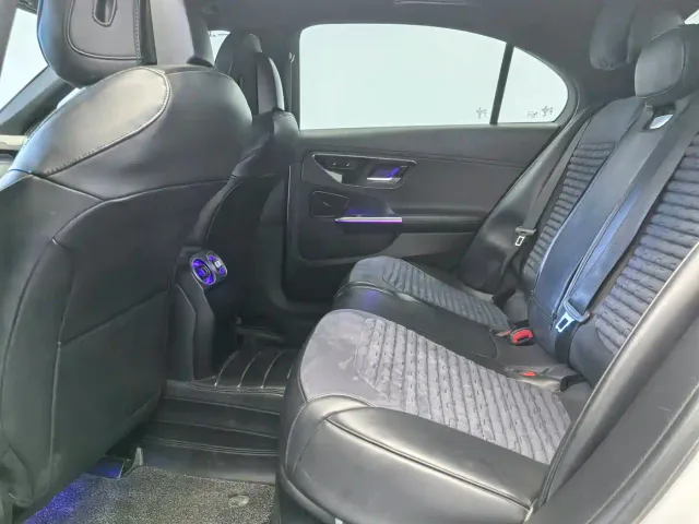 Mercedes-Benz Mercedes-Benz C-Class New Energy 2023 C 350 eL — Фото автомобиля 15