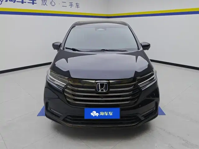 Honda Odyssey — Фото автомобиля 2
