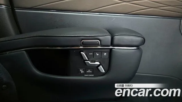 Toyota Alphard — Фото автомобиля 16