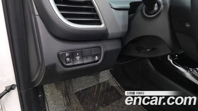 Kia Seltos Новый Seltos Бензин 2.0 2WD — Фото автомобиля 19