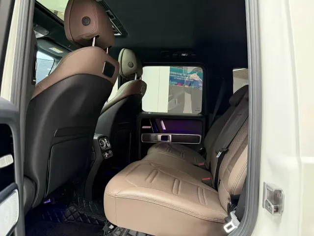 Mercedes-Benz G-Class — Фото автомобиля 8