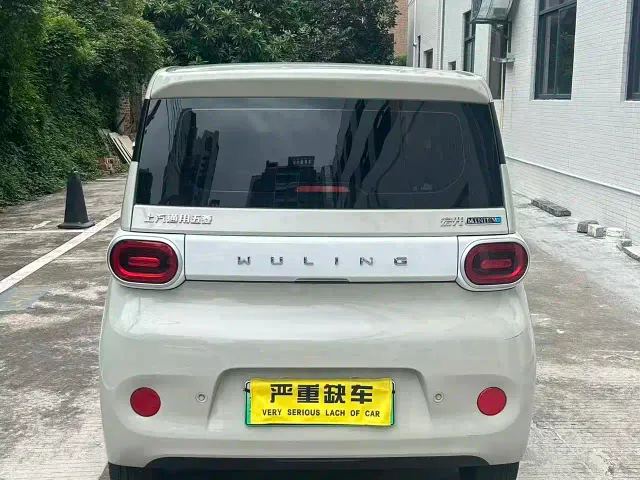 Wuling Hongguang Mini EV — Фото автомобиля 9