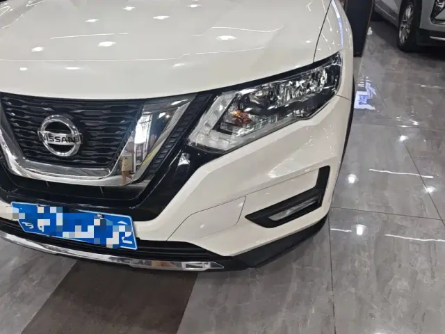 Nissan X-Trail — Фото автомобиля 23