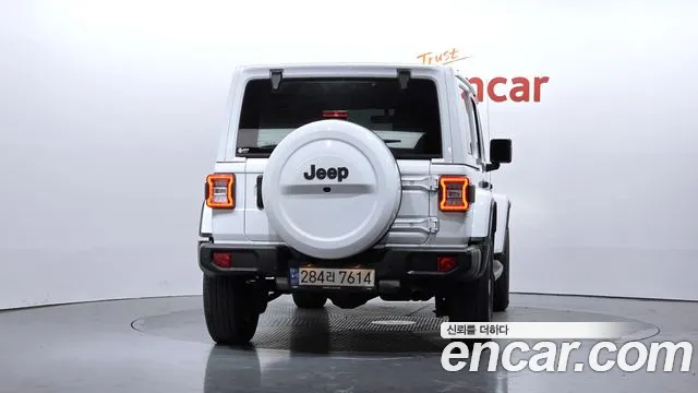 Jeep Wrangler JL — Фото автомобиля 4