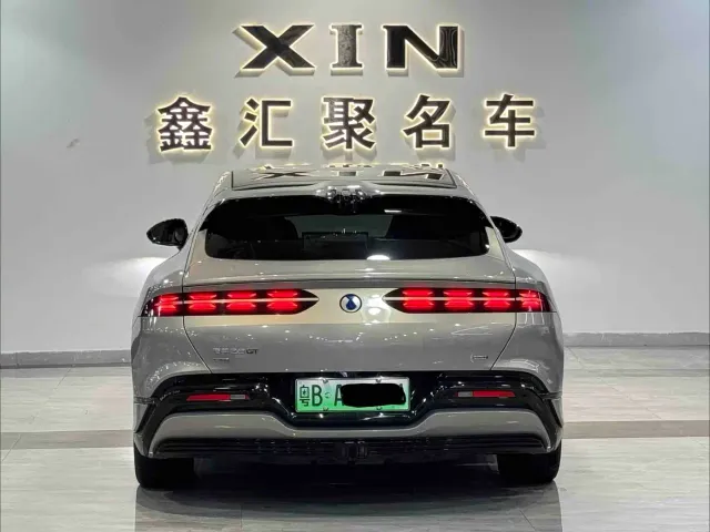 Denza Z9GT — Фото автомобиля 4