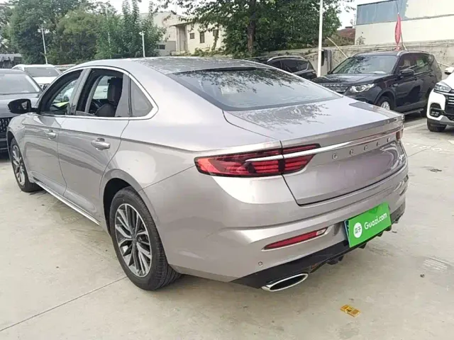Geely Xingrui — Фото автомобиля 4