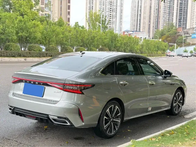 Chery Arrizo 8 — Фото автомобиля 3