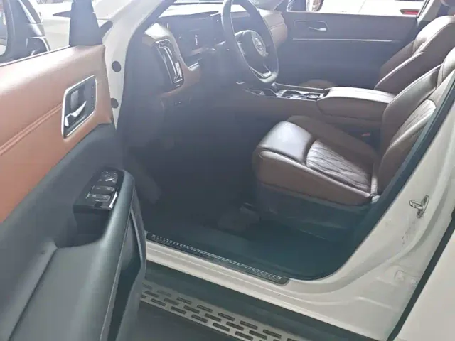 Nissan Terra — Фото автомобиля 22