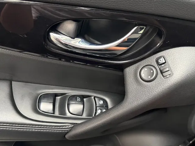 Nissan X-Trail — Фото автомобиля 17