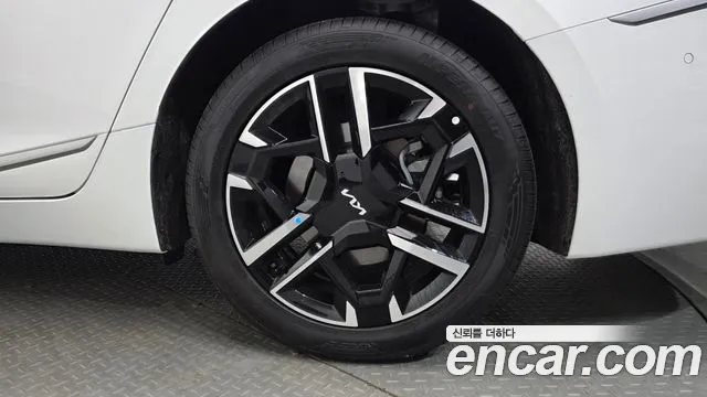 Kia K8 The New — Фото автомобиля 6