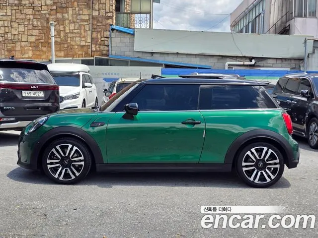 Mini Cooper — Фото автомобиля 3