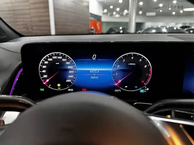 Mercedes-Benz GLB-Class — Фото автомобиля 12
