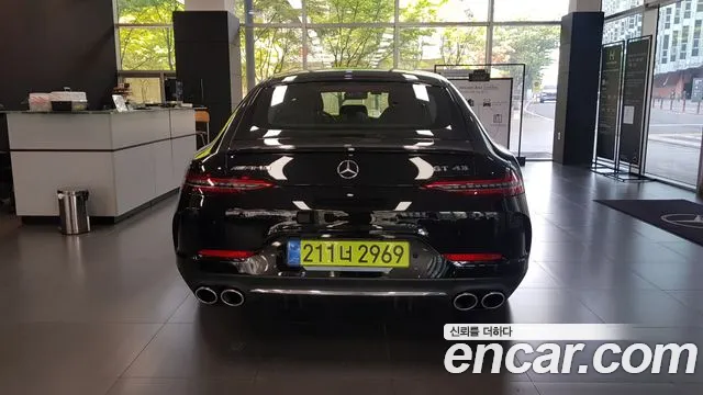 Mercedes-Benz AMG GT 4 двери 43 4MATIC+ — Фото автомобиля 4