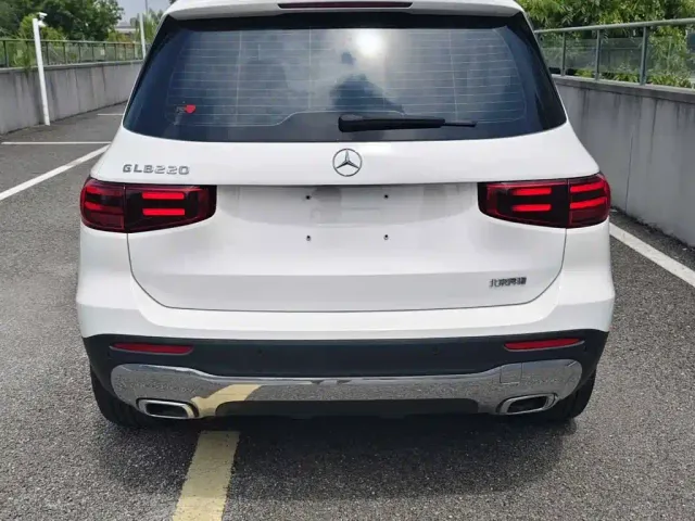 Mercedes-Benz GLB-Class — Фото автомобиля 6