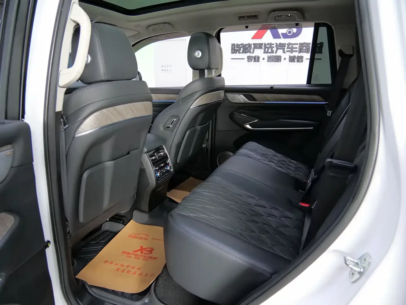 Tank Tank 500 2022 3.0T Business Edition Zaojing 5-Seater — Фото автомобиля 11