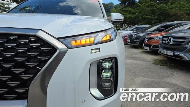 Hyundai Palisade Palisade Бензин 3.8 2WD — Фото автомобиля 20