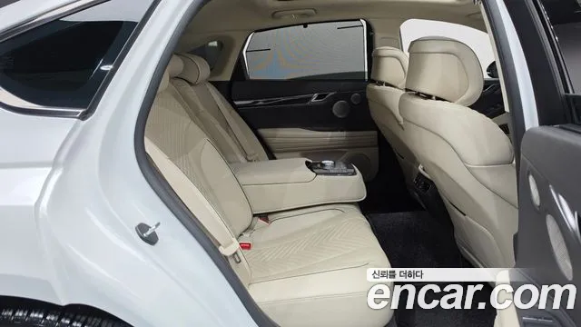 Genesis G80 RG3 — Фото автомобиля 17