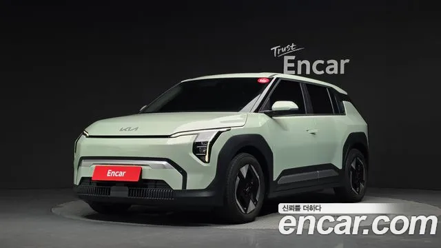 Фотография автомобиля — Kia EV3