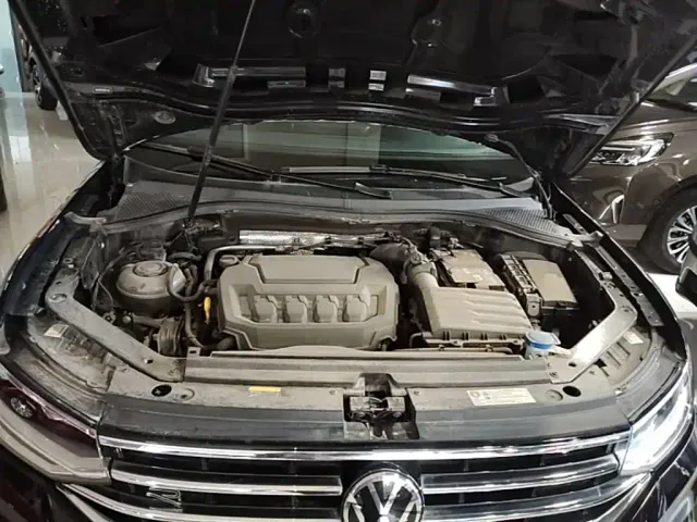 Volkswagen Tiguan L — Фото автомобиля 19