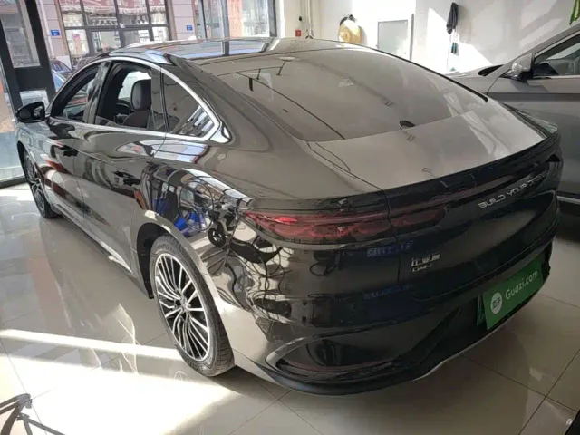 BYD Han — Фото автомобиля 4