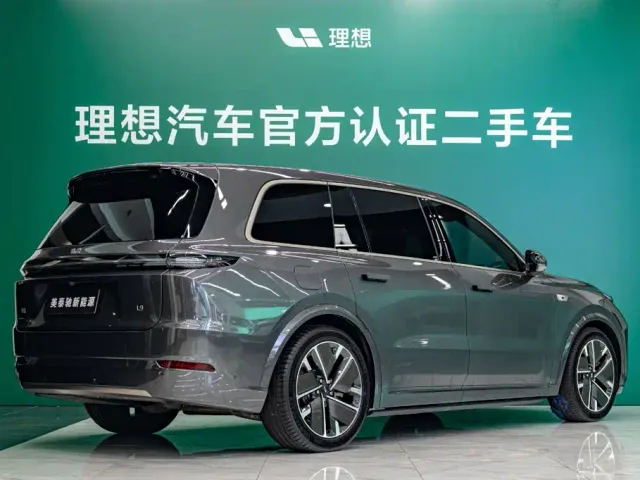Li Auto L9 — Фото автомобиля 4