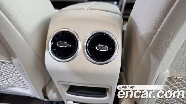 Mercedes-Benz EQB X243 — Фото автомобиля 30