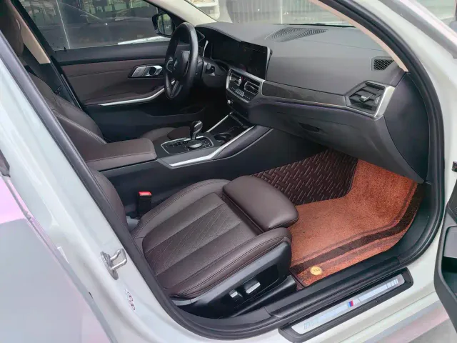 BMW 3 Series — Фото автомобиля 7
