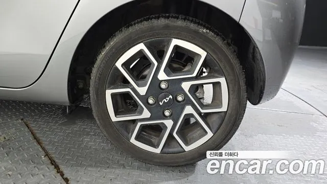 Kia RAY Новый Kia Ray Signature — Фото автомобиля 21