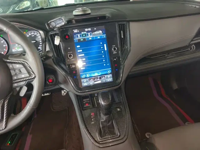 Subaru Outback — Фото автомобиля 12