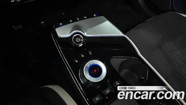 Kia EV6 — Фото автомобиля 12