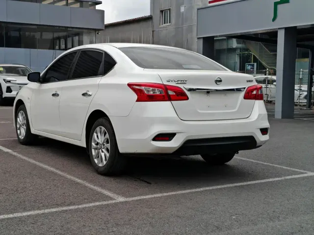Nissan Sylphy — Фото автомобиля 17